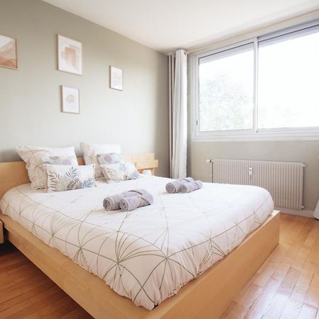 Appartement Spacieux Avec Balcon Bourg-en-Bresse Exteriör bild