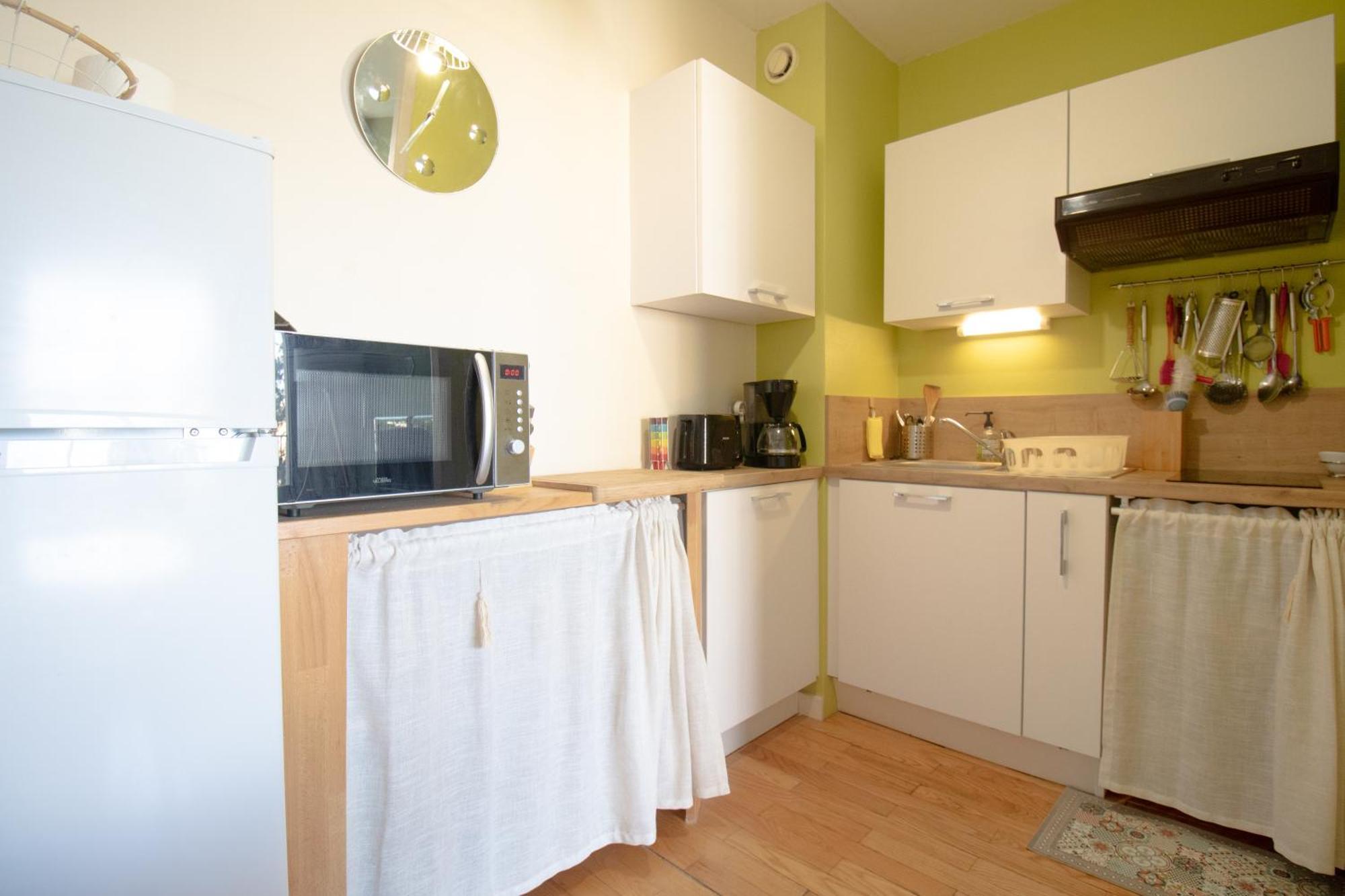 Appartement Spacieux Avec Balcon Bourg-en-Bresse Exteriör bild